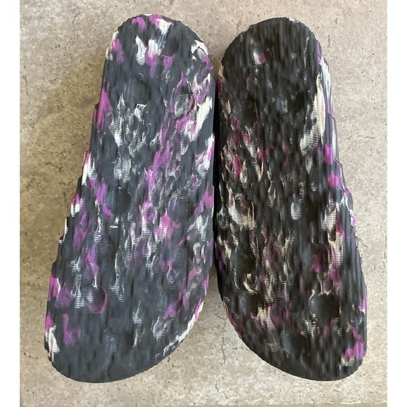 Adidas Purple Splash Slip On Slides Race To Mars Size 10 Men 11 Women’s - Picture 8 of 9